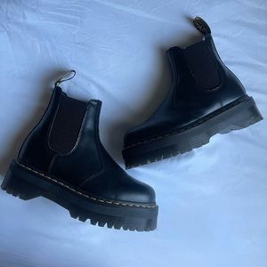 Dr.Martens platform chelsea boots
